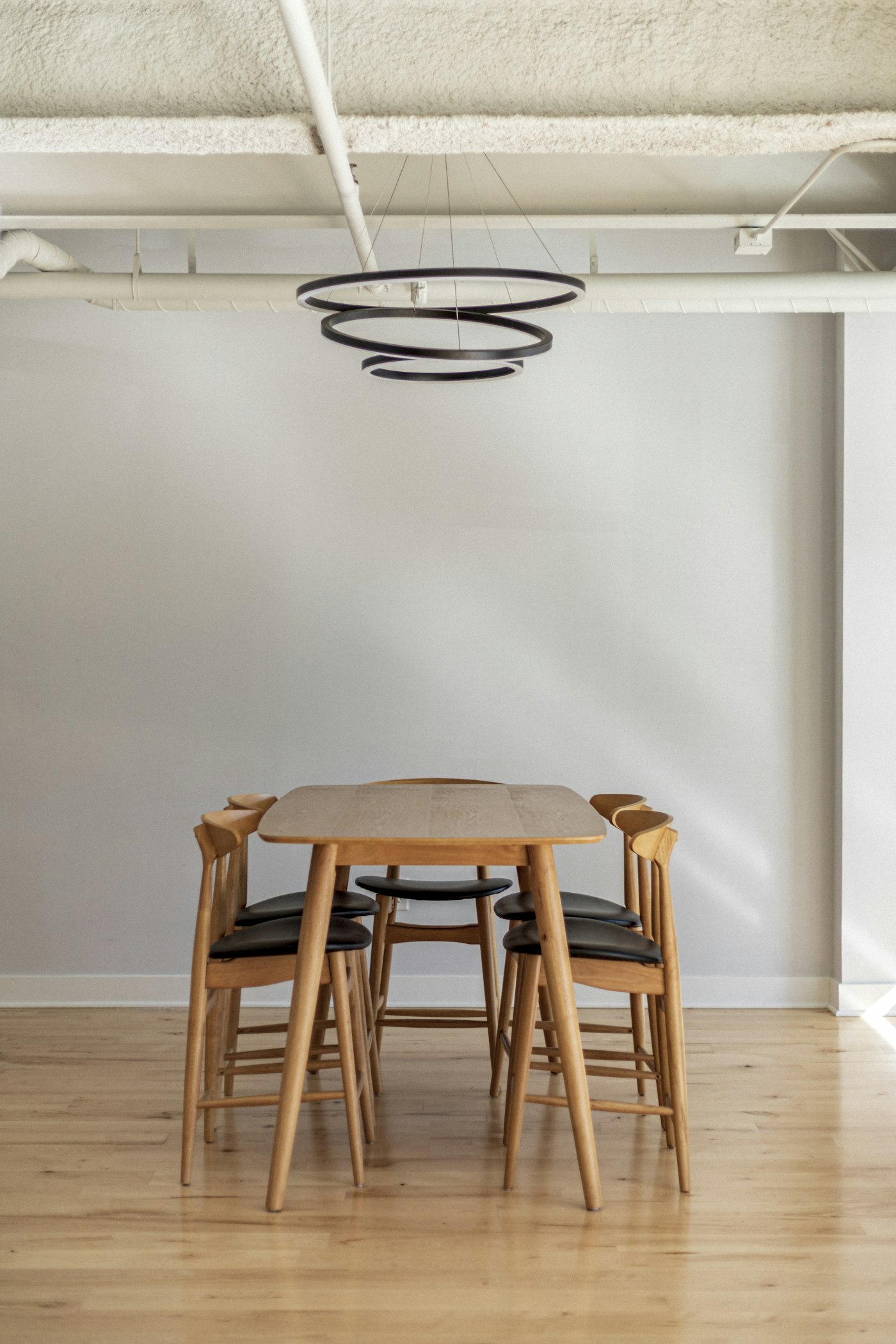 Nook Dining Set — photo 1